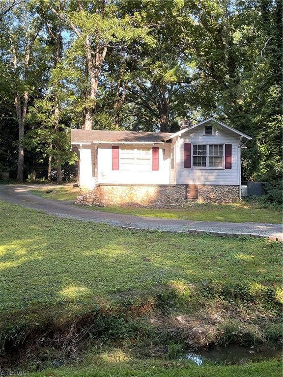 705 Mountain Rd, Asheboro, NC 27205 - photo 1