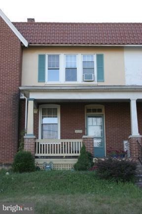 645 S 4th St, Chambersburg, PA 17201 - photo 1