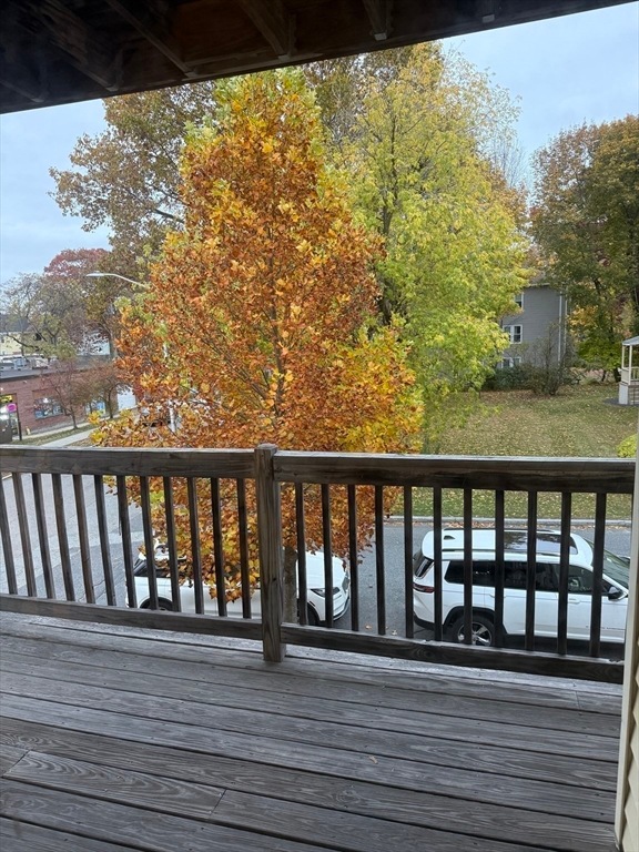 97 Courtland St unit 2, Worcester, MA 01602 - photo 1