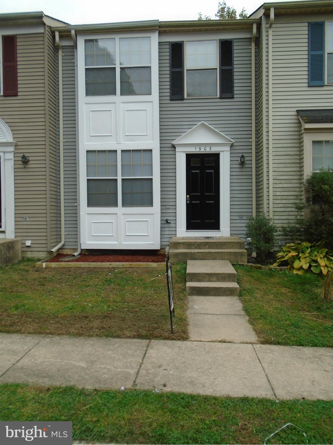 1903 Winslow Ct, Woodbridge, VA 22191 - photo 1