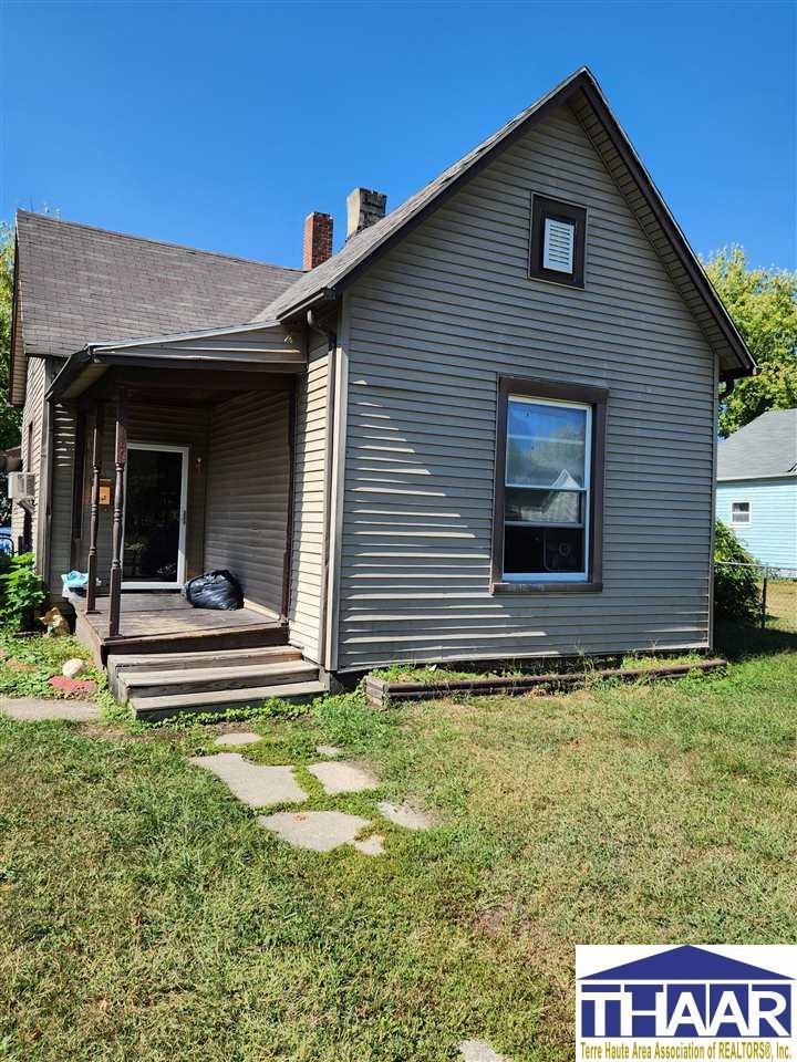 611 Gilbert Ave, Terre Haute, IN 47807 - photo 1
