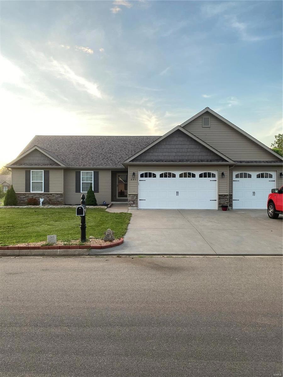 601 Ridge Haven, Farmington, MO 63640 - photo 1