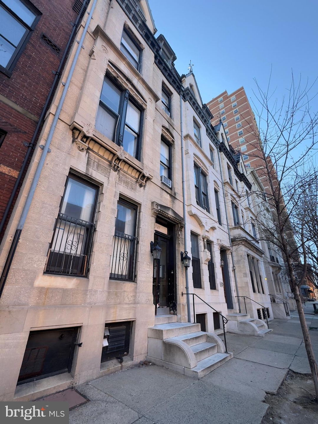 For Rent $1,100/month