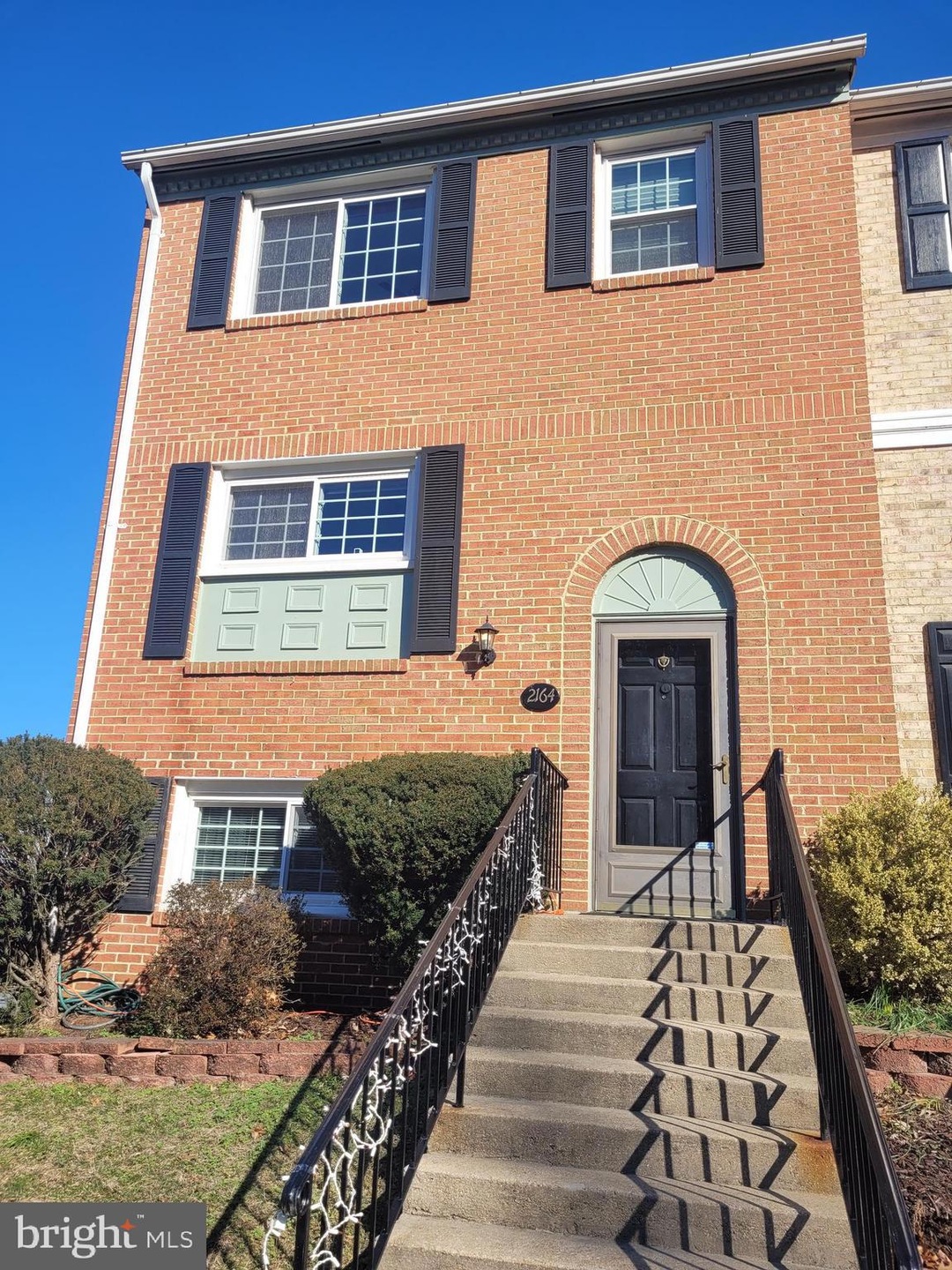 2164 Silversmith Ct, Woodbridge, VA 22191 - photo 1