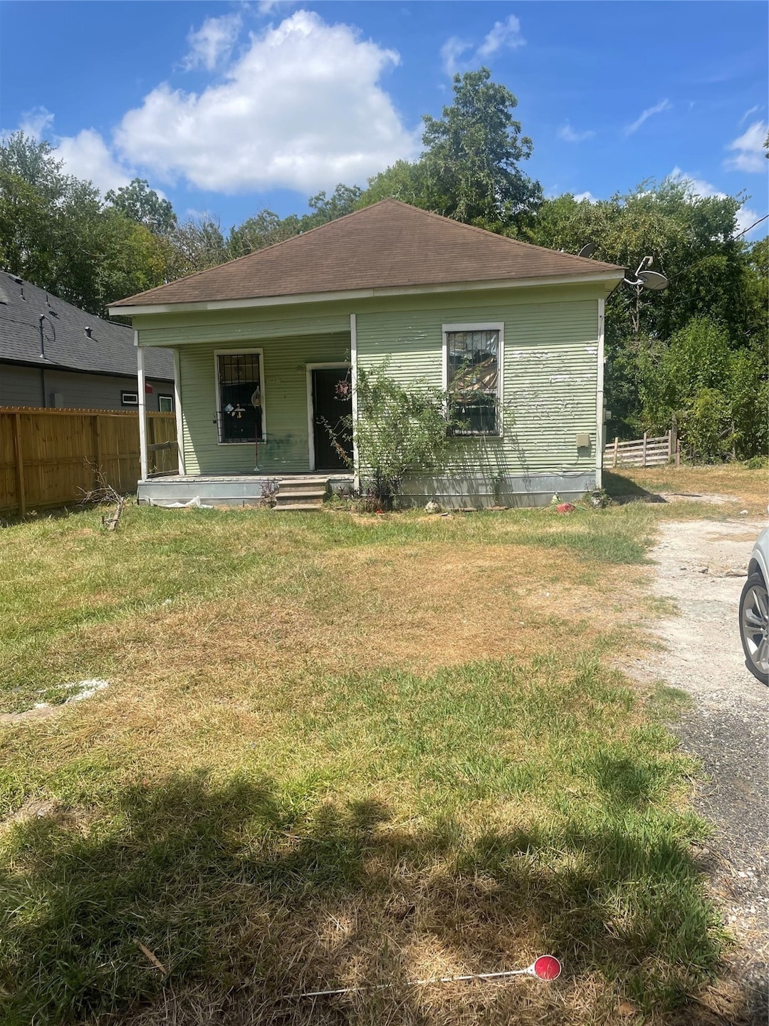 7303 Shotwell St, Houston, TX 77028 - photo 1