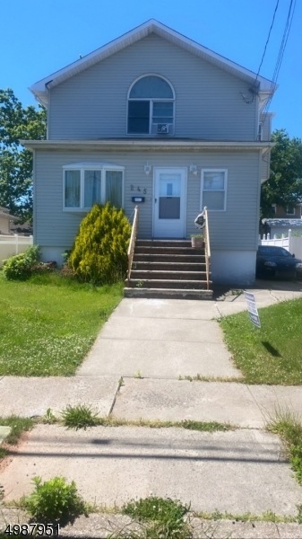245 E Cherry St unit 2, Carteret, NJ 07008 - photo 1