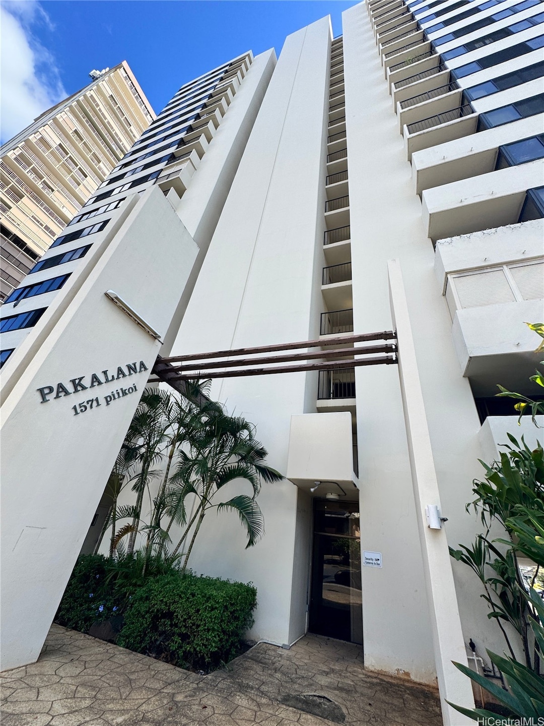 Pakalana unit 1905, Honolulu, HI 96822 - photo 1