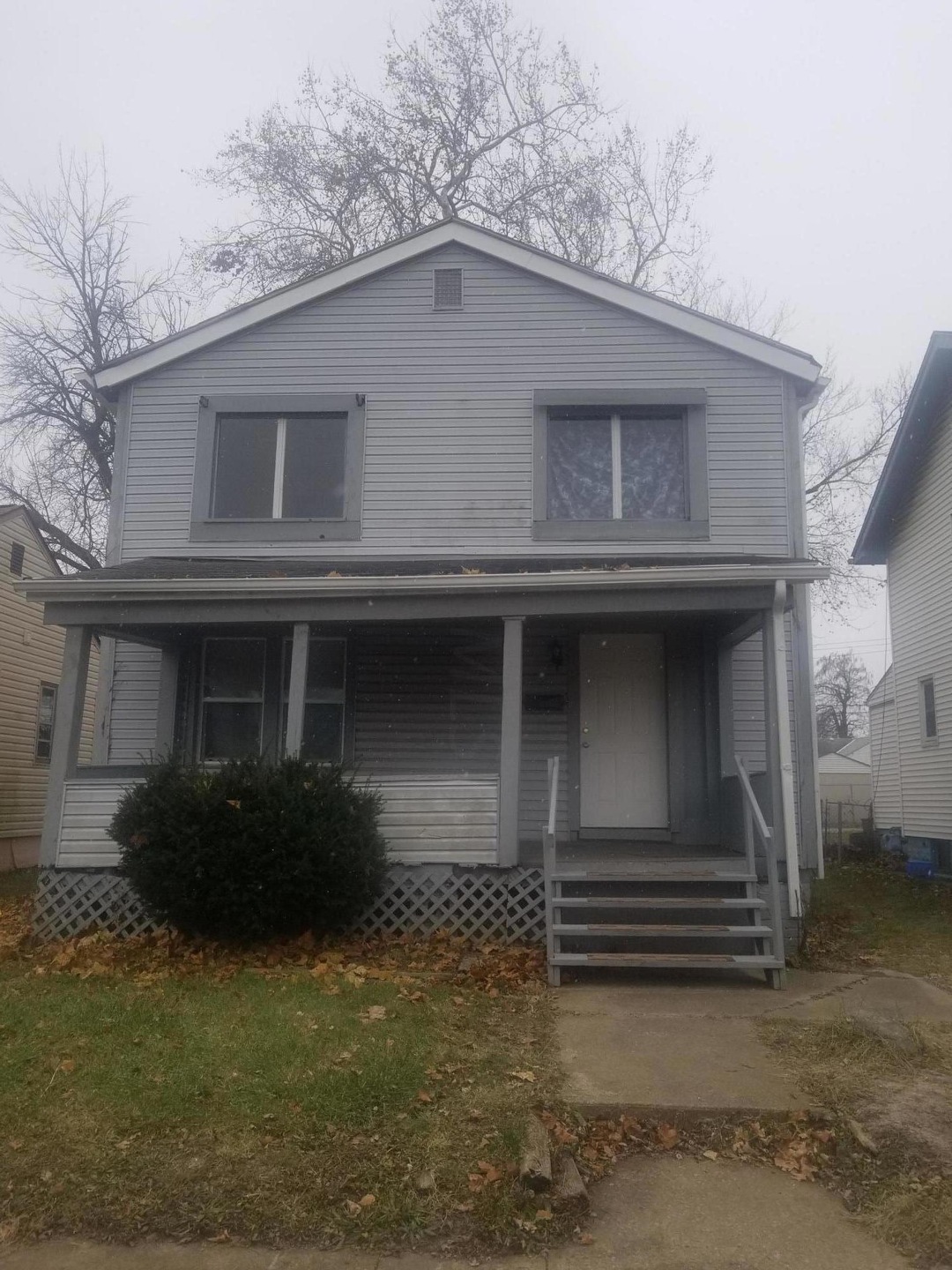 1381 E 20th Ave Front