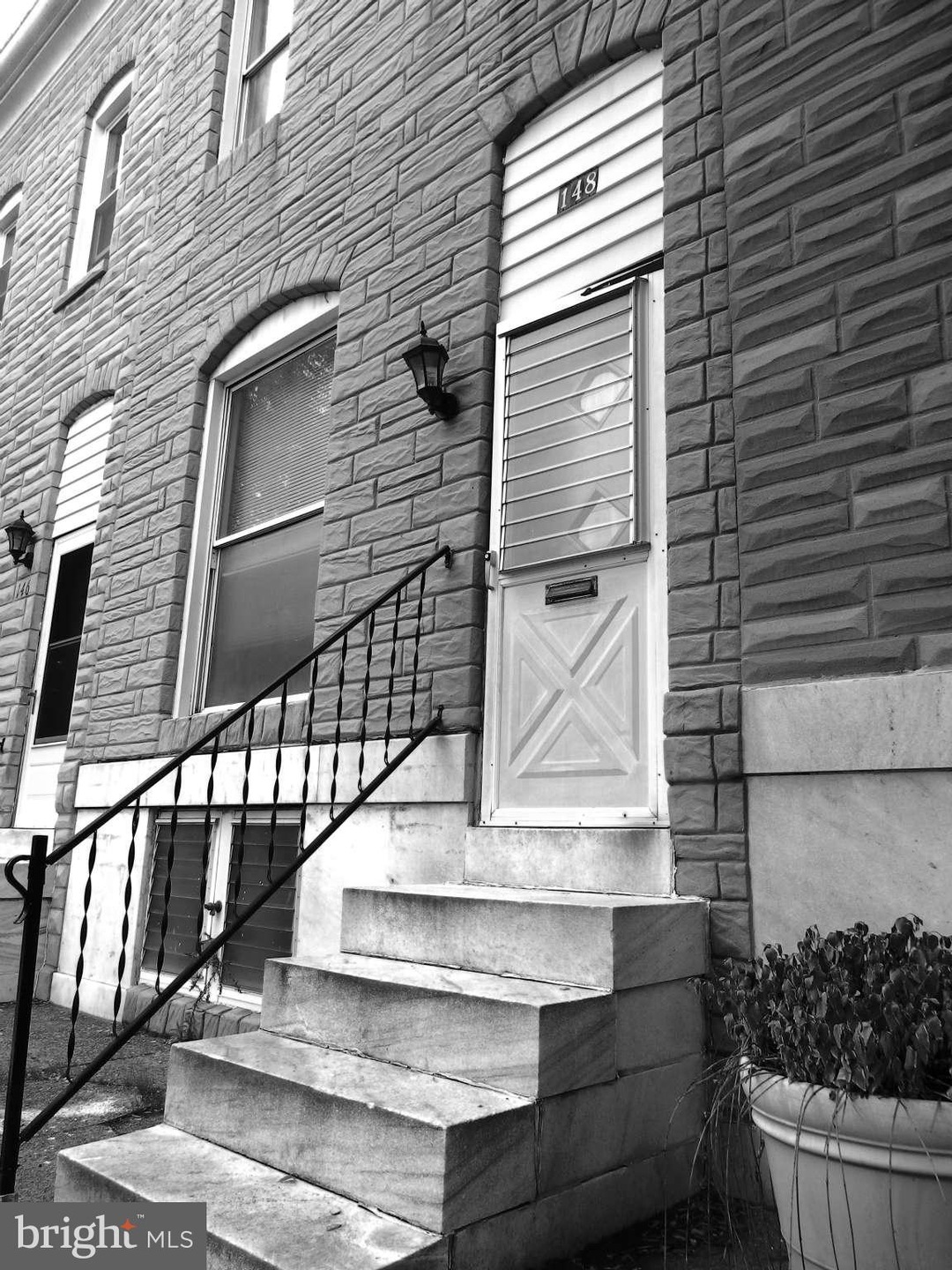 148 N Kenwood Ave, Baltimore, MD 21224 - photo 1