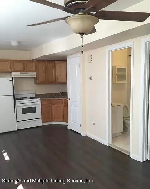 15 Culotta Ln, Staten Island, NY 10309 - photo 1