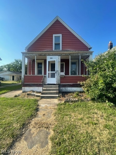 1663 E 33rd St, Lorain, OH 44055 - photo 1
