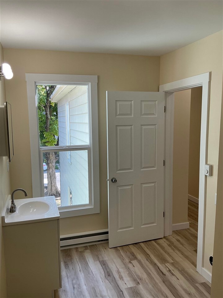 326 1/2 S 12th St, Richmond, IN 47374 - photo 1