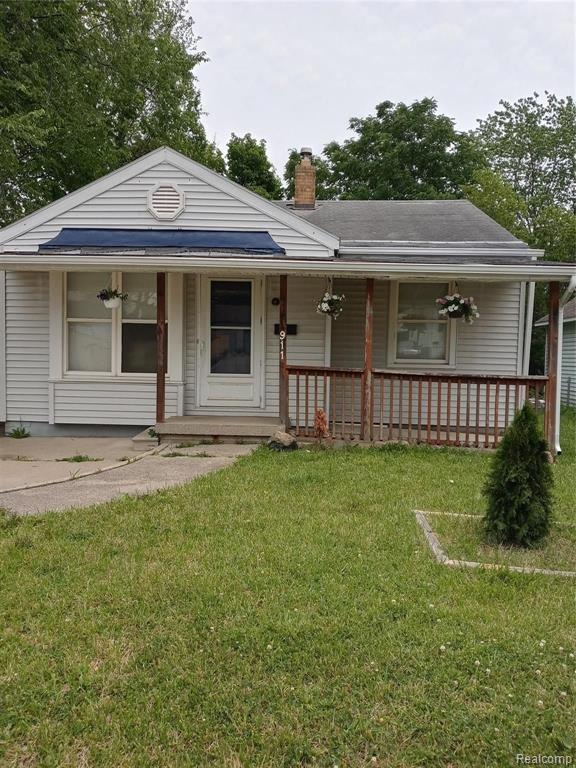 911 Bradley Ave, Flint, MI 48503 - photo 1