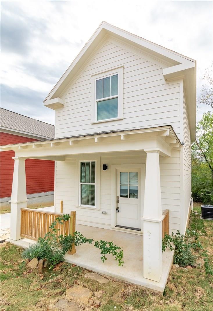 143 E South St, Fayetteville, AR 72701 - photo 1