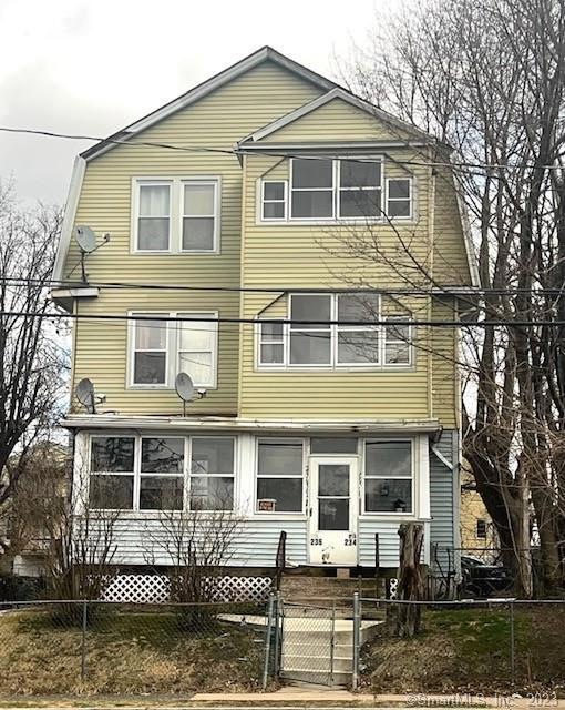 234 Enfield St unit 236, Hartford, CT 06112 - photo 1