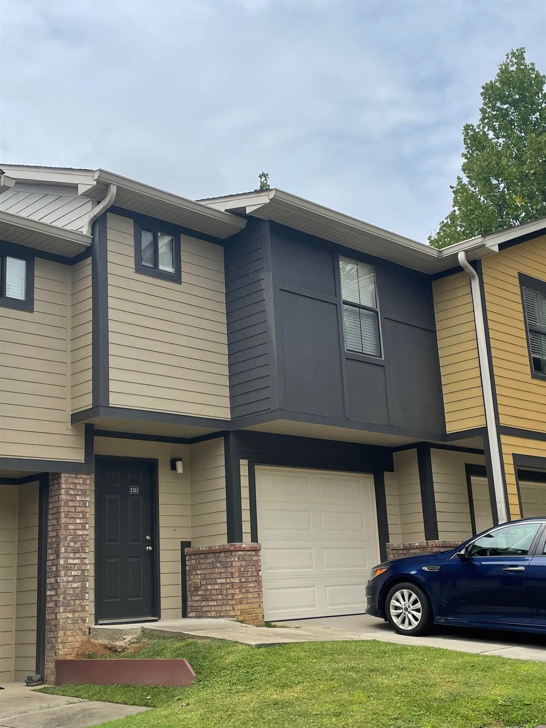 2303 Timber Oaks Ln unit 47, Tallahassee, FL 32304 - photo 1