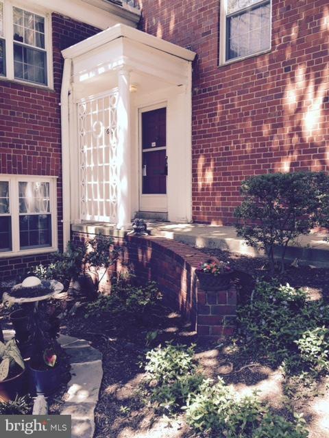 1632 Mount Eagle Place unit 971-1632, Alexandria, VA 22302 - photo 1