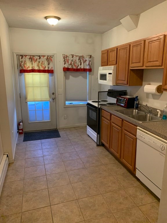 241 Main St unit 4, Rutland, MA 01543 - photo 1