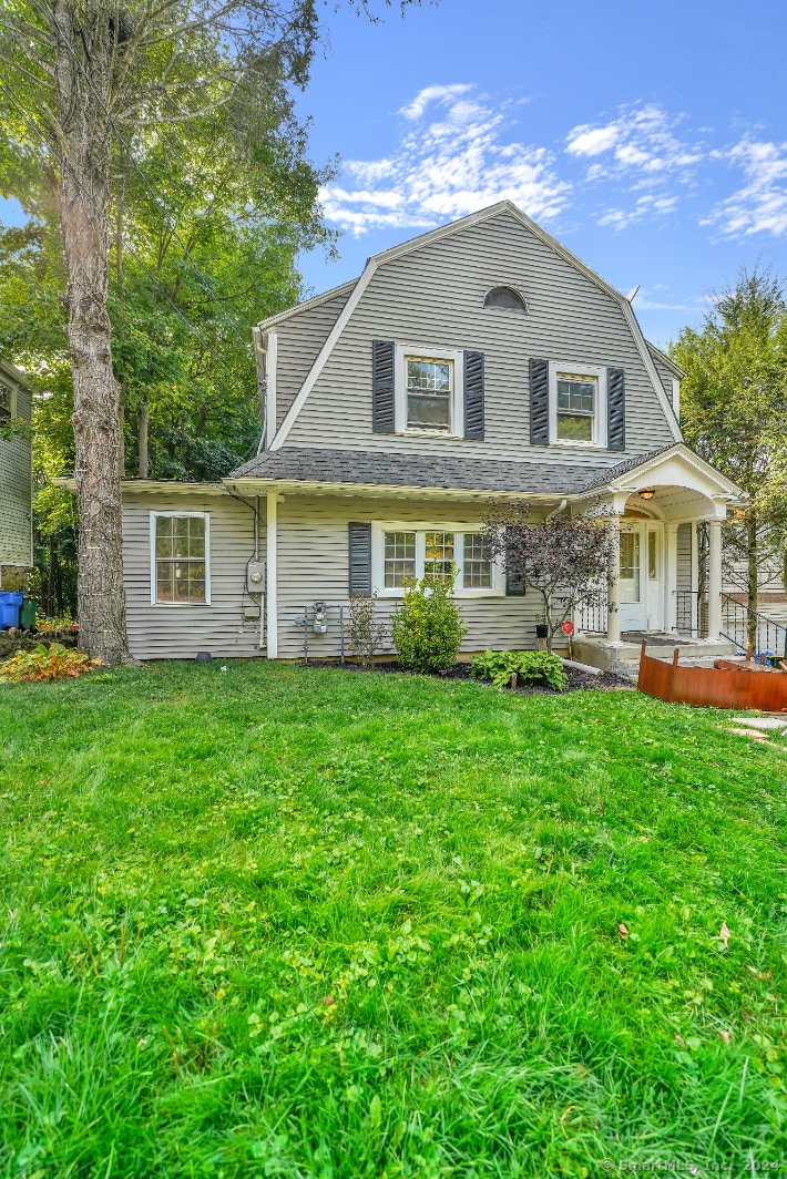 121 Fiske St, Waterbury, CT 06710 - photo 1