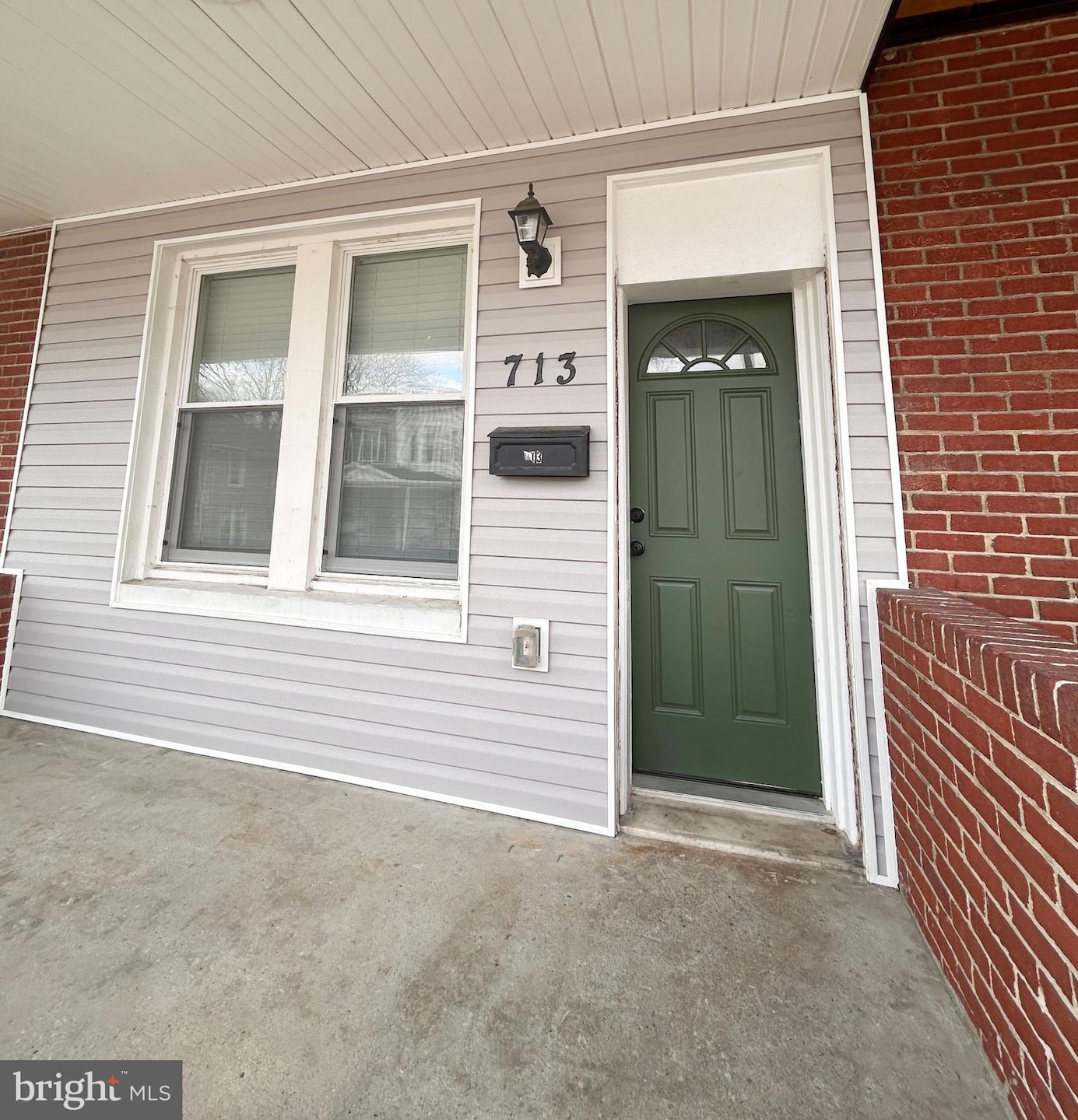 713 Cator Ave, Baltimore, MD 21218 - photo 1