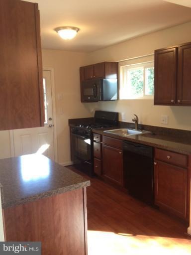 113 Appian Way, Pasadena, MD 21122 - photo 1