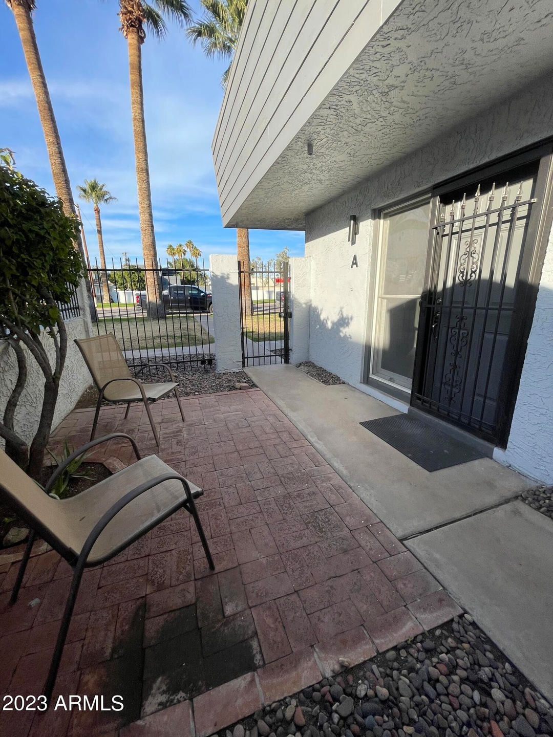 527 E Roanoke Ave unit A, Phoenix, AZ 85004 - photo 1