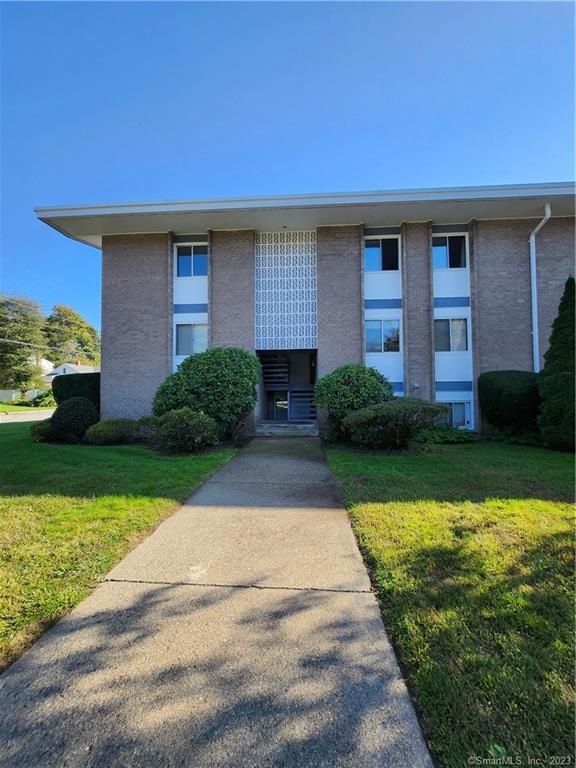 280 Gardner Ave unit A5, New London, CT 06320 - photo 1