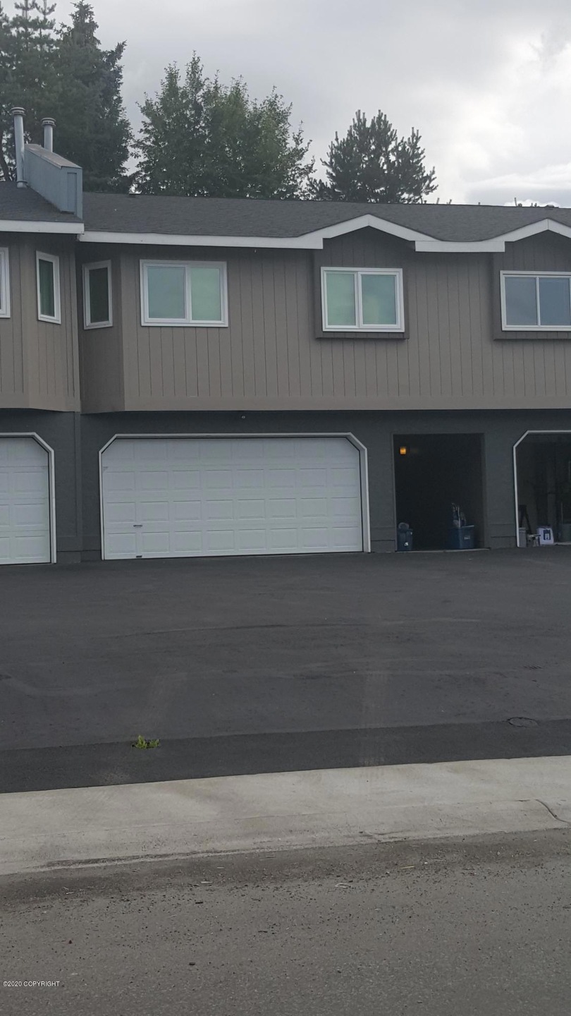 Townhome in Independence Park