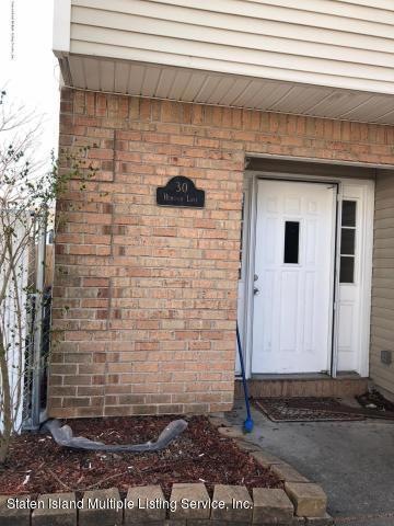 30 Hemlock Ln, Staten Island, NY 10309 - photo 1