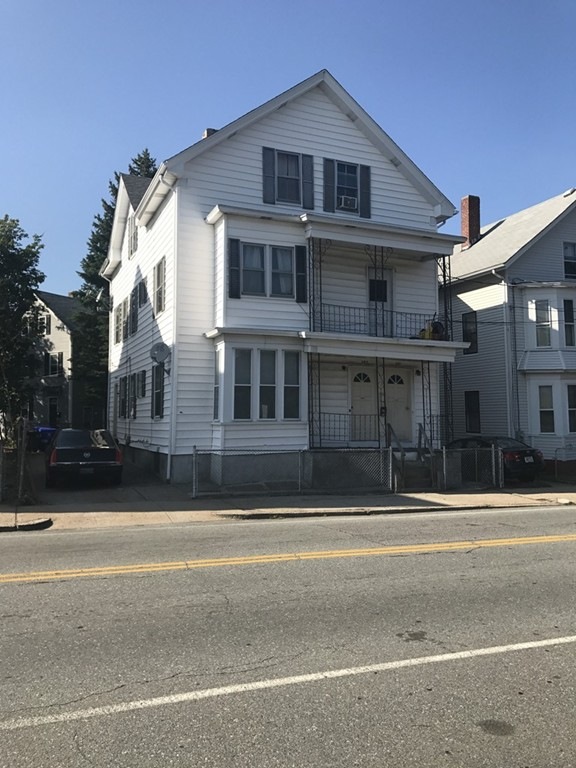 201 Pawtucket Ave, Pawtucket, RI 02860 - photo 1