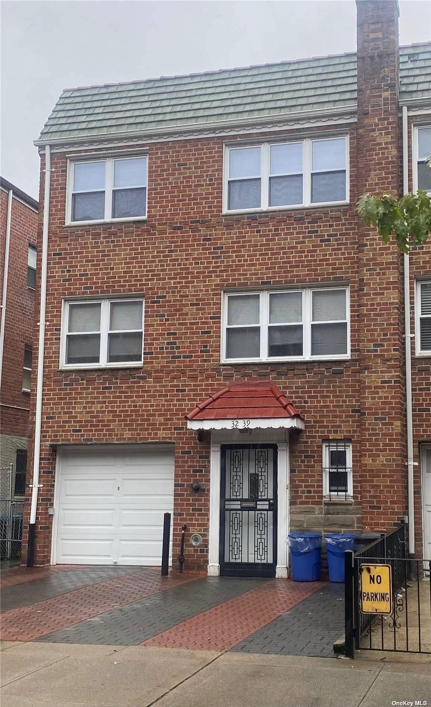 32-39 41st St unit 3, Astoria, NY 11103 - photo 1