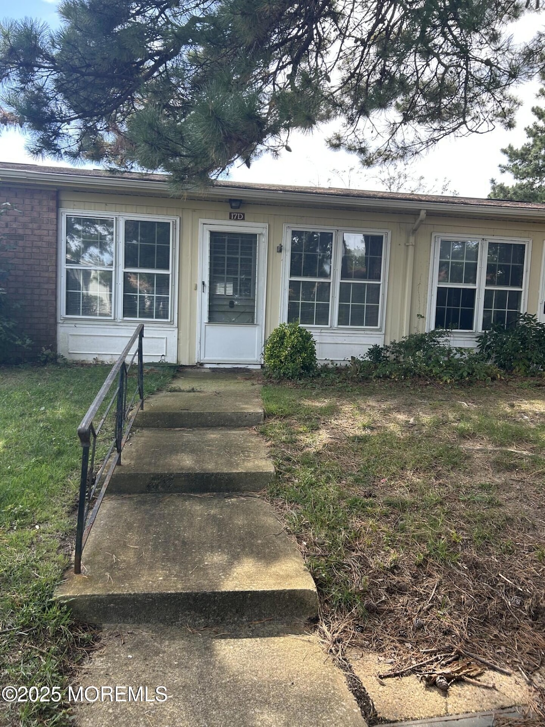 For Rent $1,700/month