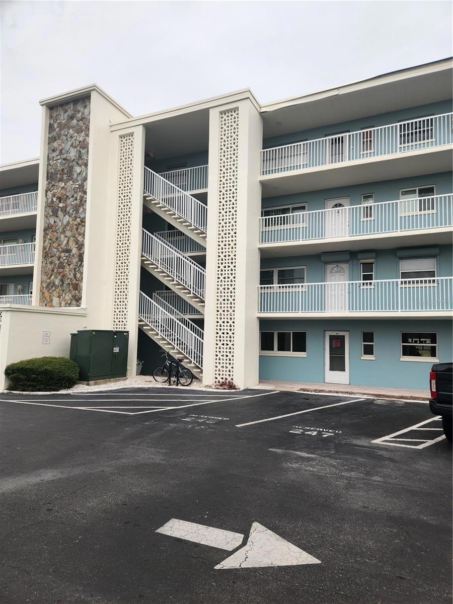 For Rent $1,950/month