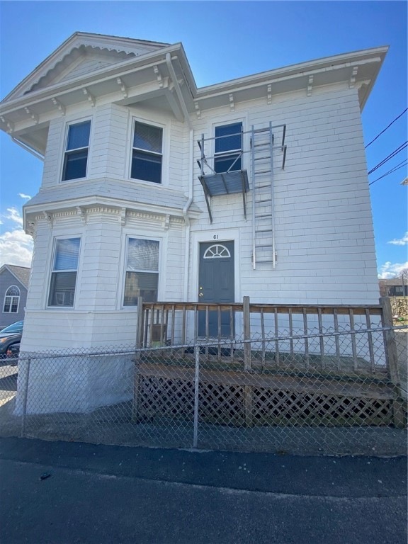 61 Walnut St unit 2, Tiverton, RI 02878 - photo 1