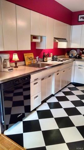 Salisbury Point unit 1D, Nyack, NY 10960 - photo 1