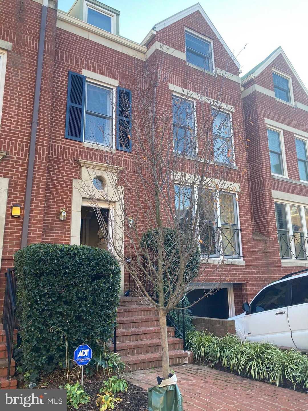 3504 Winfield Ln NW, Washington, DC 20007 - photo 1