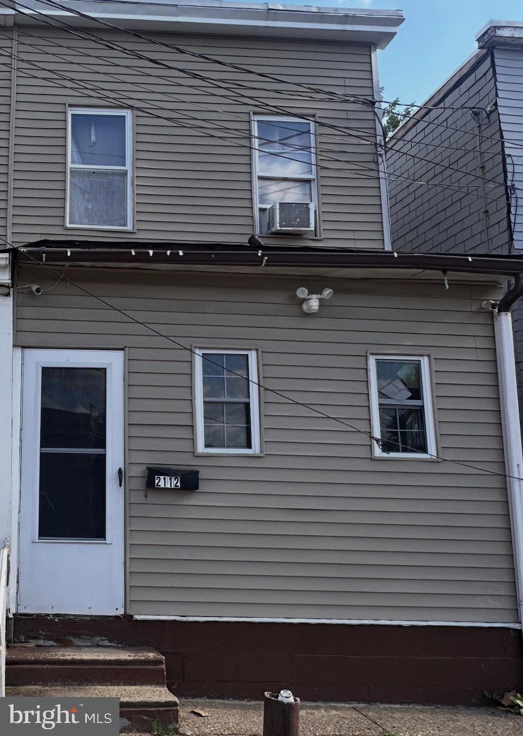 2112 Howell St, Camden, NJ 08105 - photo 1