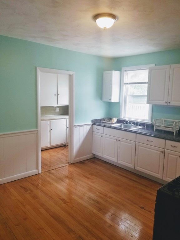 55 Fiske St unit 1, Waltham, MA 02451 - photo 1