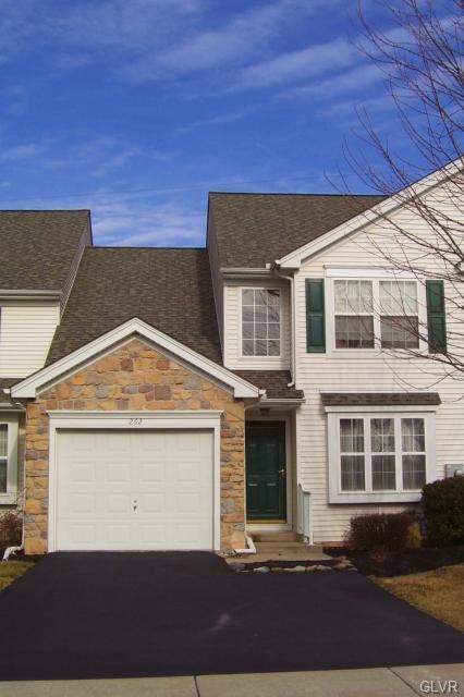 262 Park Ridge Dr, Easton, PA 18040 - photo 1