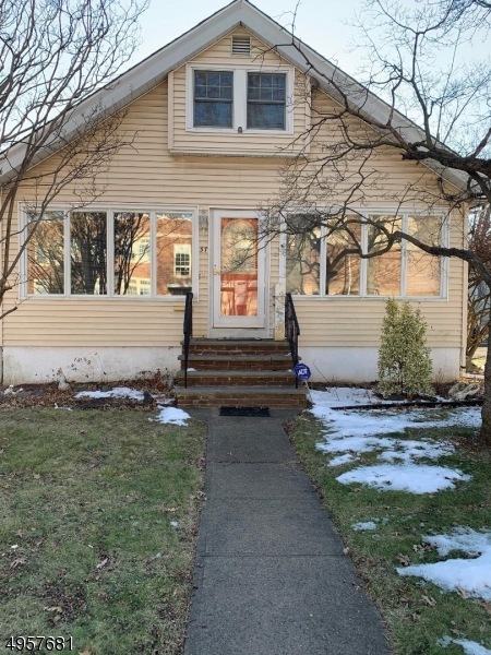 Sold $250,000 • Co-Listing Agent