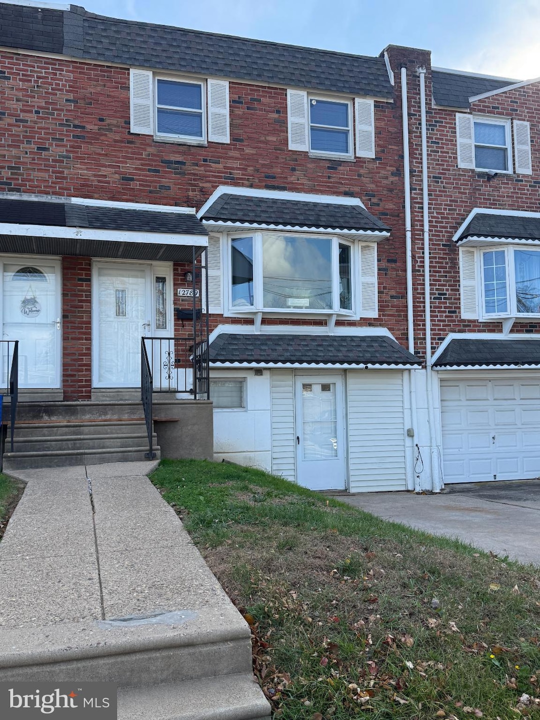 12789 Dunks Rd, Philadelphia, PA 19154 - photo 1