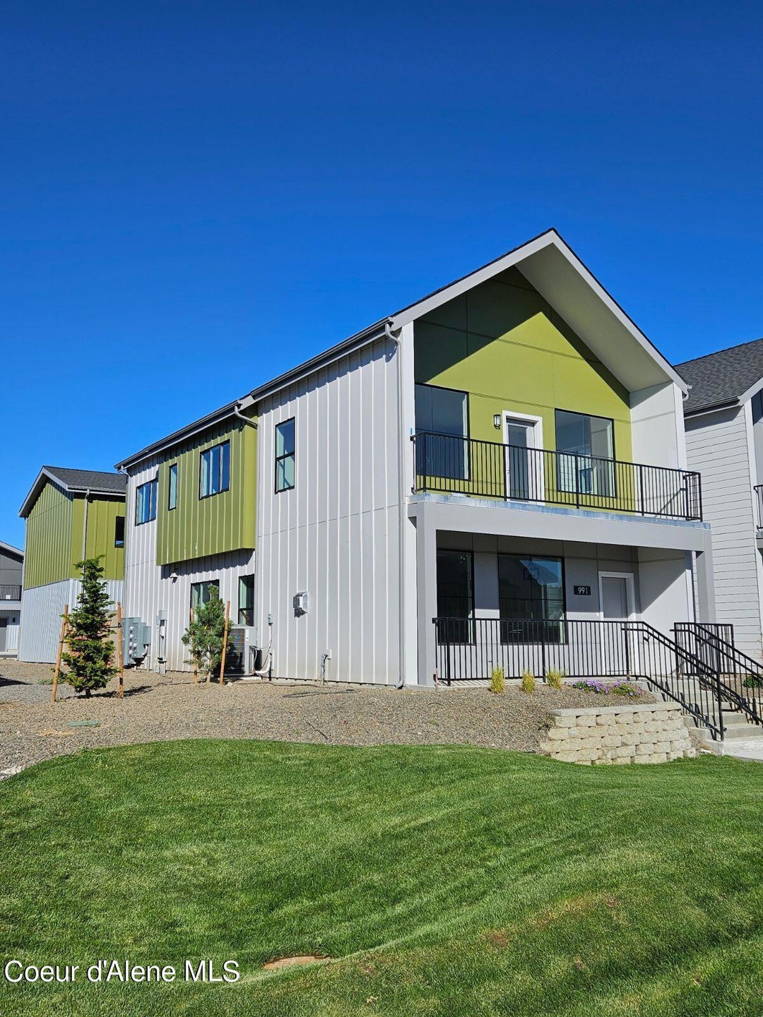 991 E Railroad Ave, Post Falls, ID 83854 - photo 1