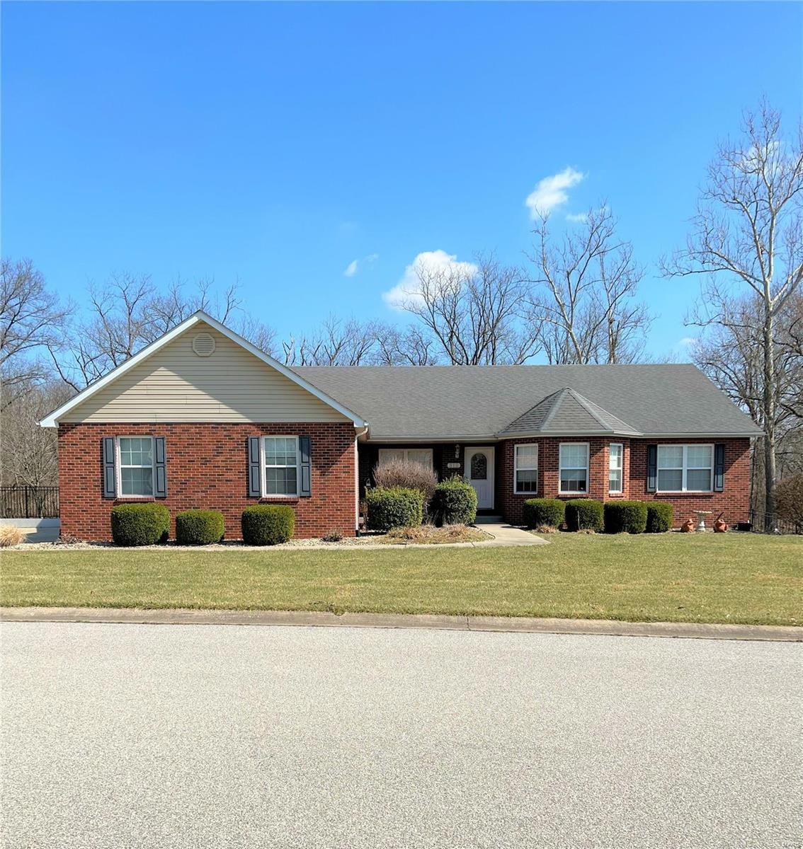 unlisted-address, Freeburg, IL 62243 - photo 1