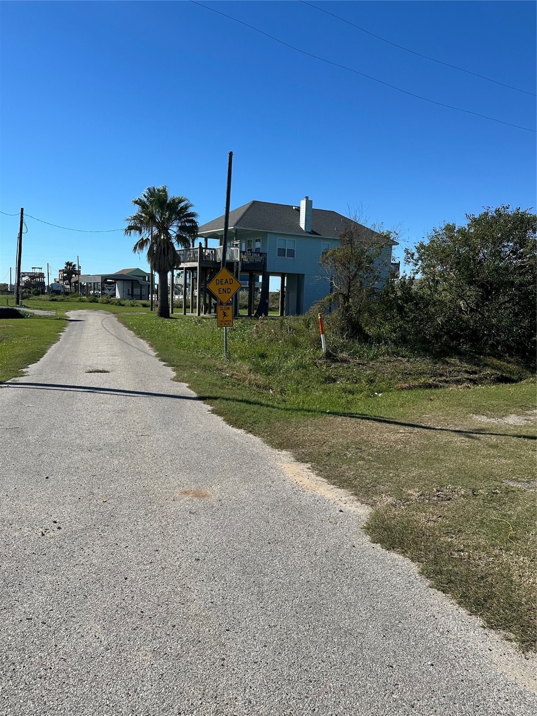 Lot is located on a dead end street giving you ext