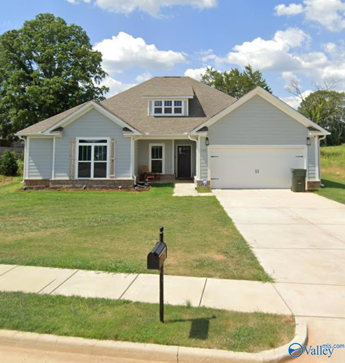 For Rent $1,995/month • Co-Listing Agent