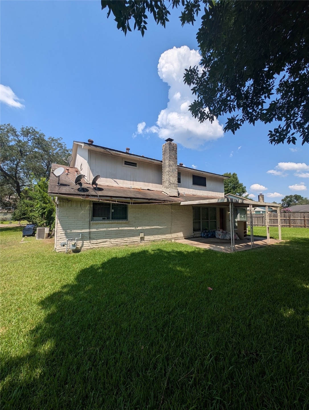 7131 La Entrada Dr, Houston, TX 77083 - photo 1