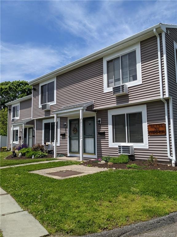 31 Betts Place East Norwalk