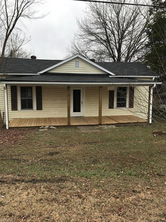 867 Lawsonville Ave, Reidsville, NC 27320 - photo 1