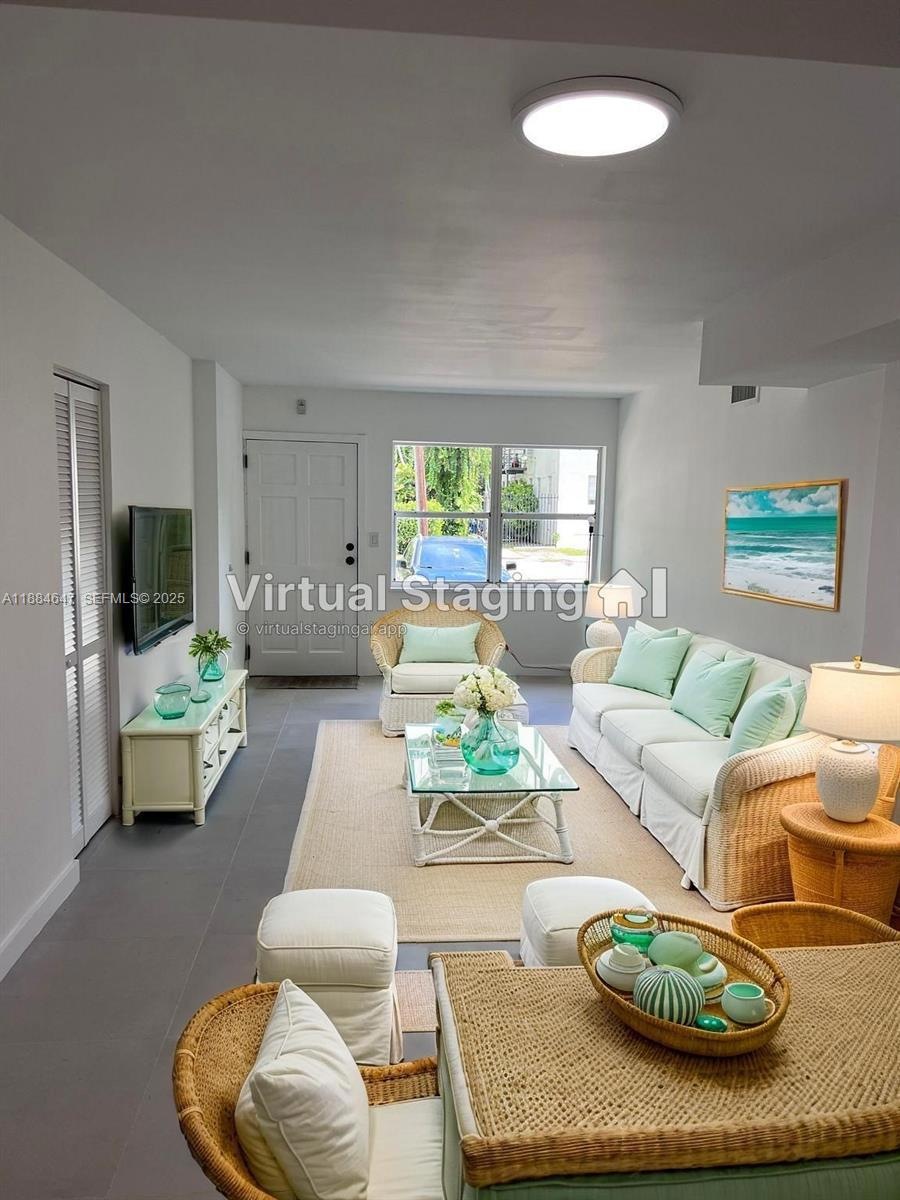 7820 NE Bayshore Ct unit 101, Miami, FL 33138 - photo 1