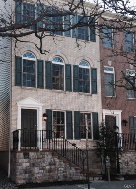 830 W Walnut St unit 1, Allentown, PA 18102 - photo 1